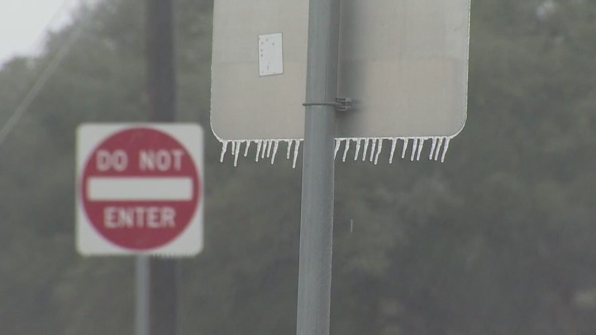 Texas road crews continue to monitor driving conditions